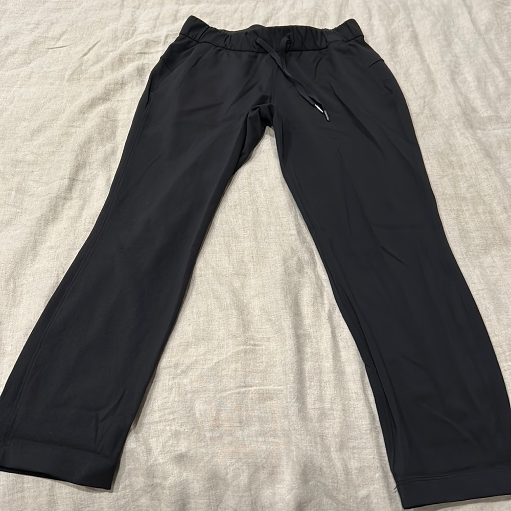 Joggers. Lululemon